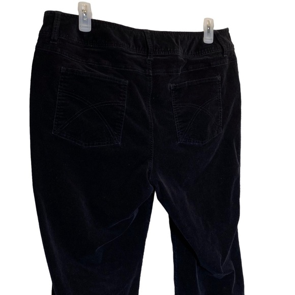 Lane Bryant women's plus size 20 Petite Black corduroy 5 pocket pants - Picture 3 of 5
